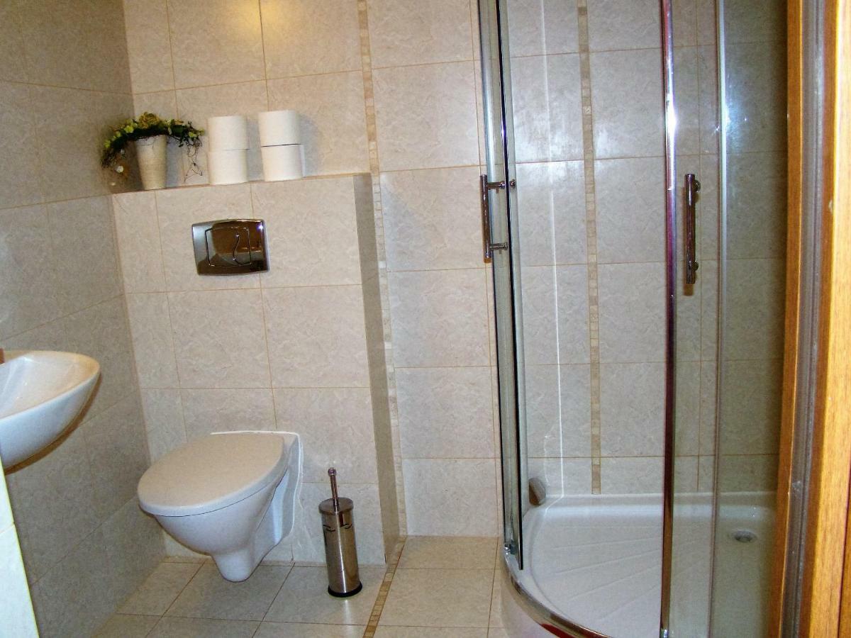 Pokoje Przy Kominie Piecki  Ngoại thất bức ảnh